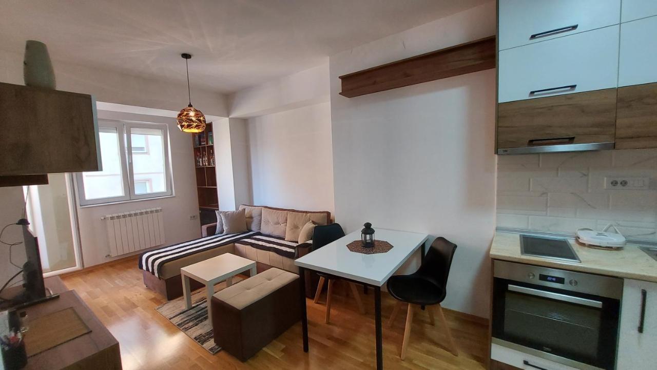 New Home In Skopje Ngoại thất bức ảnh
